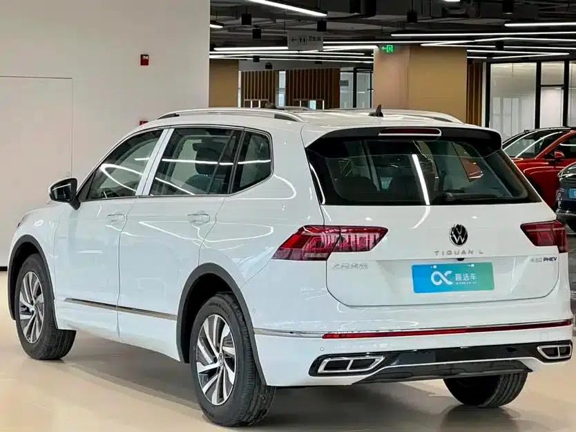 Tiguan L PHEV 2023 430PHEV Plug-in Hybrid Premium Edition — миниатюра 5
