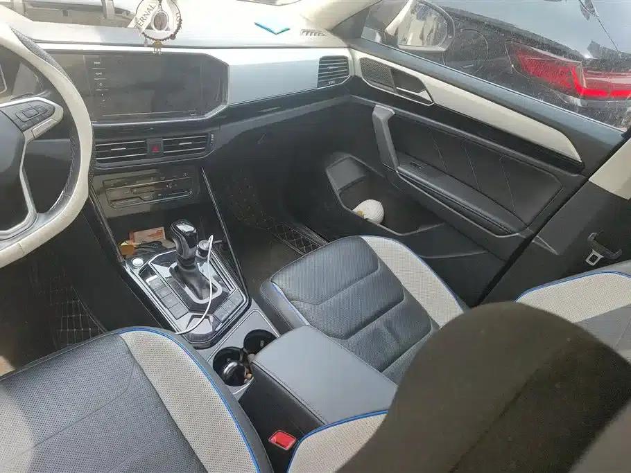 Tayron GTE Plug-in Hybrid 2020 1.4T Premium Edition — миниатюра 15