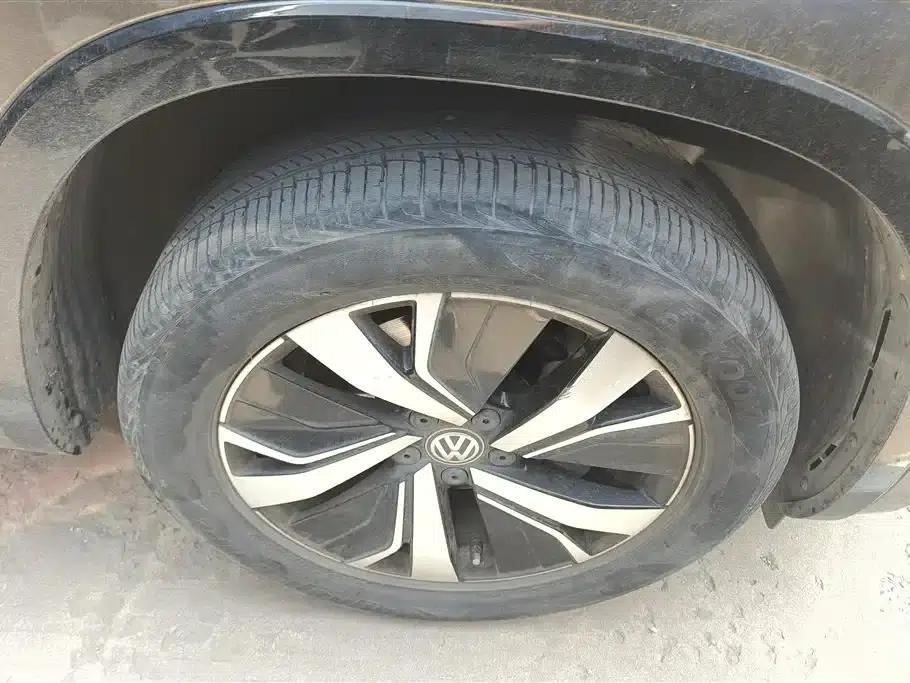 Tayron GTE Plug-in Hybrid 2020 1.4T Premium Edition — миниатюра 6