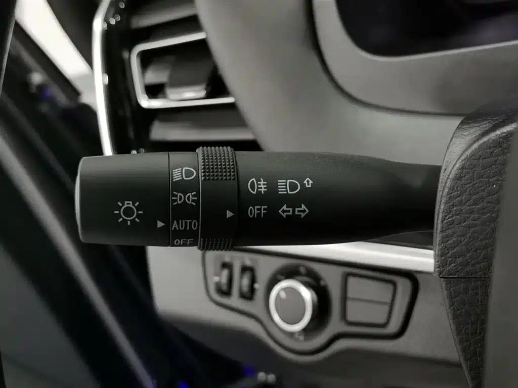 Maxus G20 2021 PLUS 2.0T Gasoline Automatic Flagship Edition — миниатюра 21