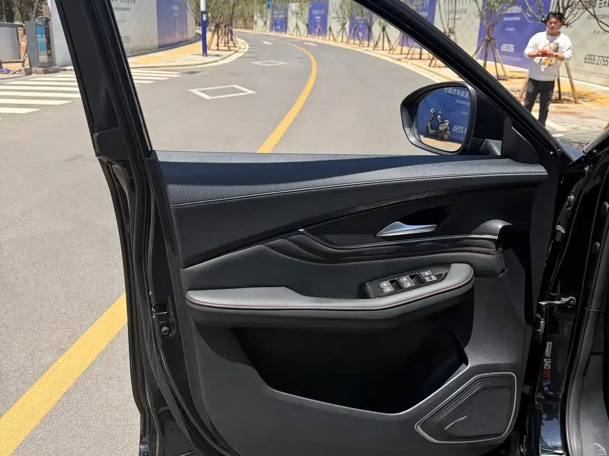 Fengxing T5 EVO 2021 1.5TD DCT Star Edition — миниатюра 4