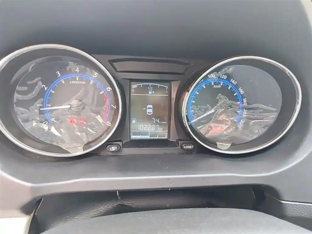 Fengxing S500 2017 1.5L Manual Deluxe Edition — миниатюра 12