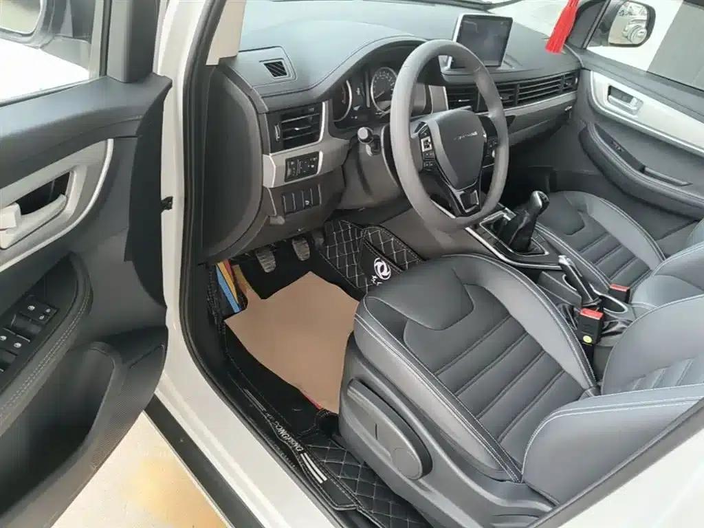 Fengxing SX6 2022 1.6L Manual Deluxe - Youth Edition — миниатюра 16