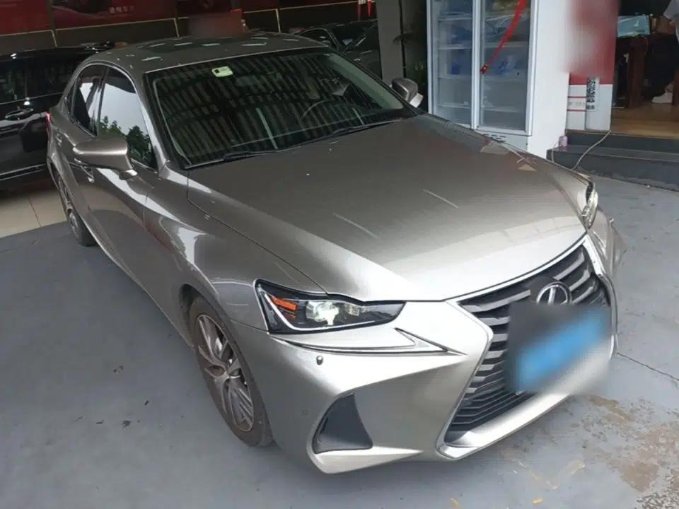 Lexus IS 2017 300 Leading Edition — миниатюра 3