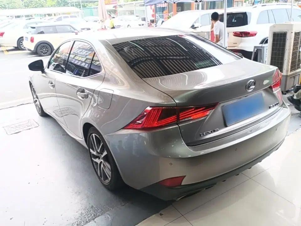 Lexus IS 2017 300 Leading Edition — миниатюра 4