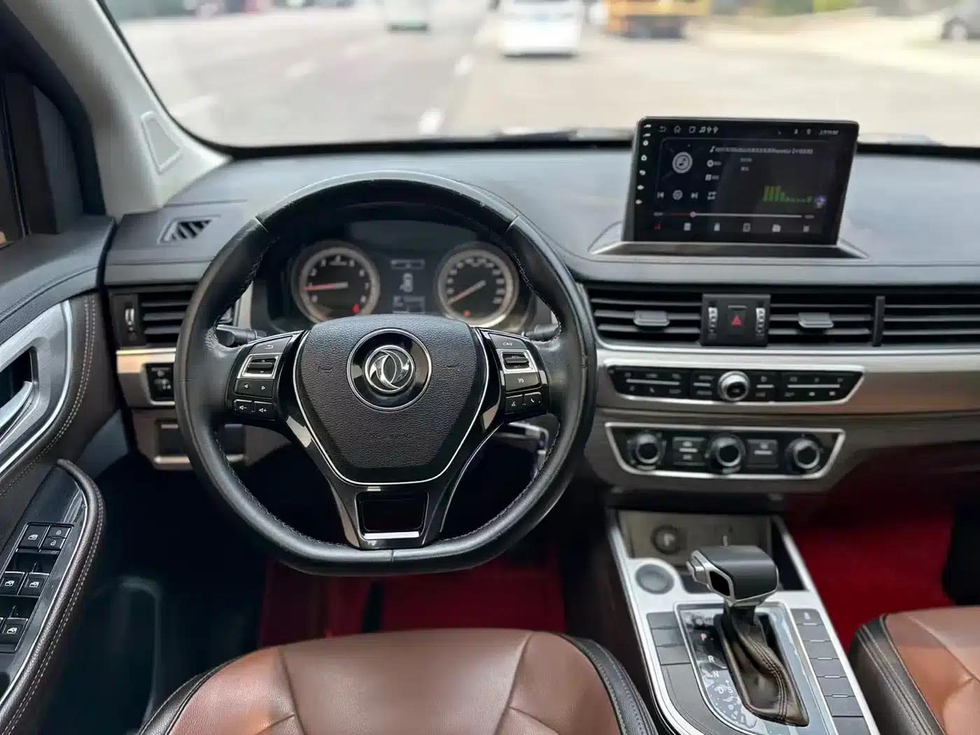 Jingyi X6 2017 Enjoy Series 1.5T CVT Luxury — миниатюра 5