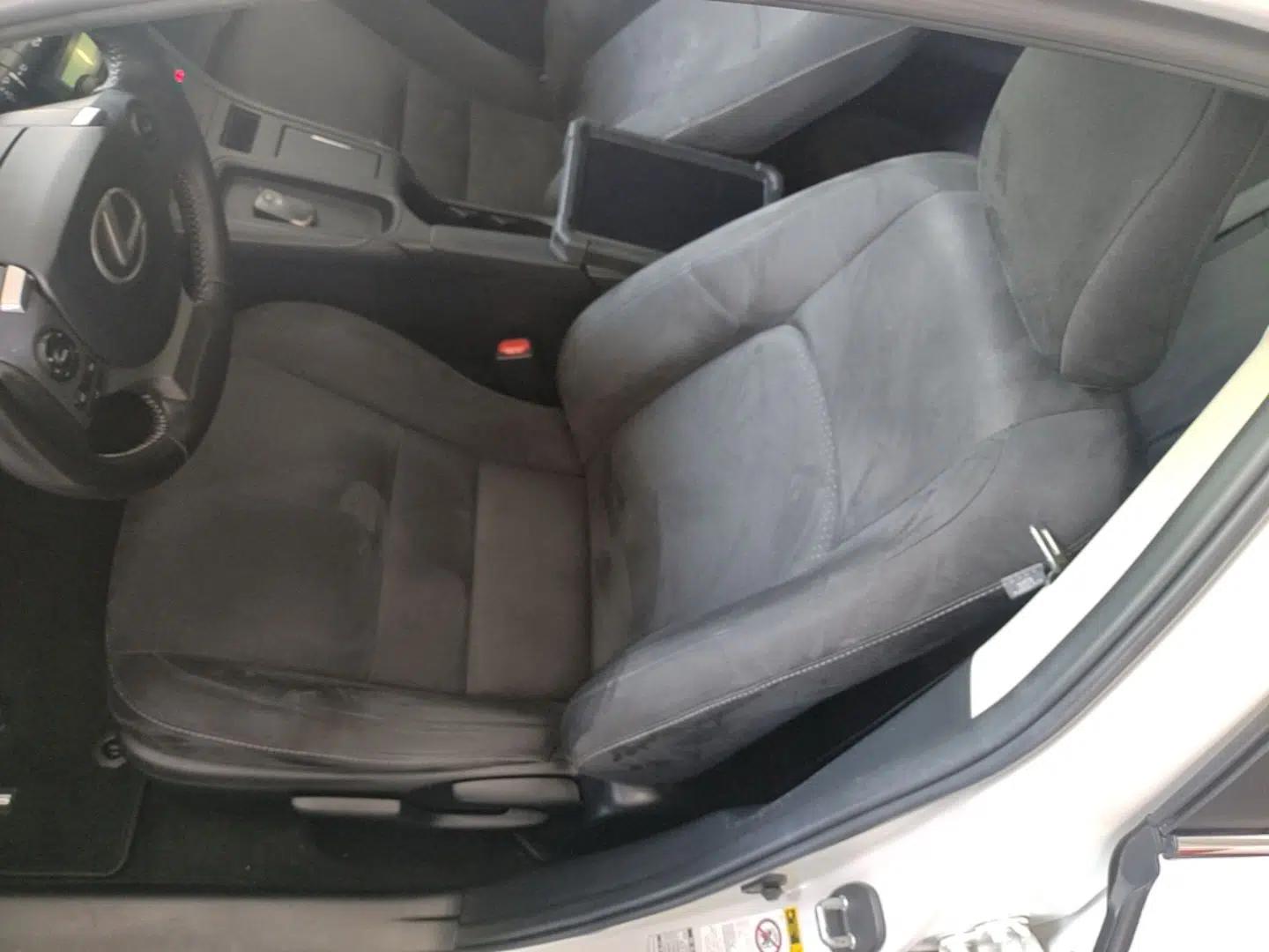 Lexus CT 2017 CT200h Elite Edition Solid Color China V Standard — миниатюра 18