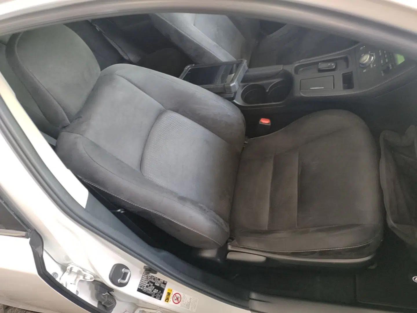 Lexus CT 2017 CT200h Elite Edition Solid Color China V Standard — миниатюра 23