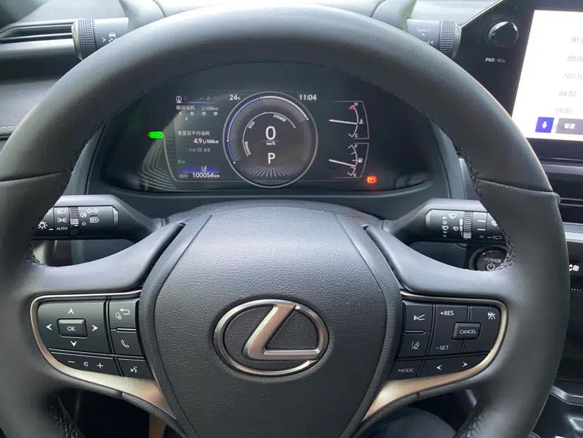 Lexus UX 2022 260h Explore-Edition — миниатюра 10