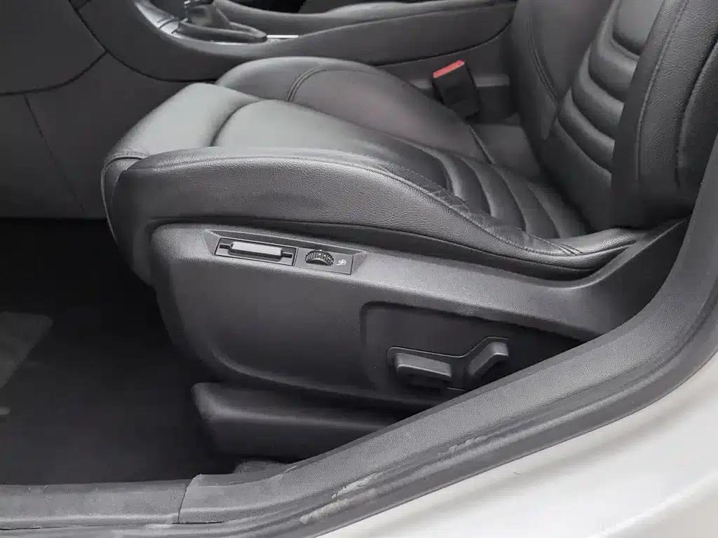 DS 5LS 2014 1.6T Luxury Edition THP160 — миниатюра 20