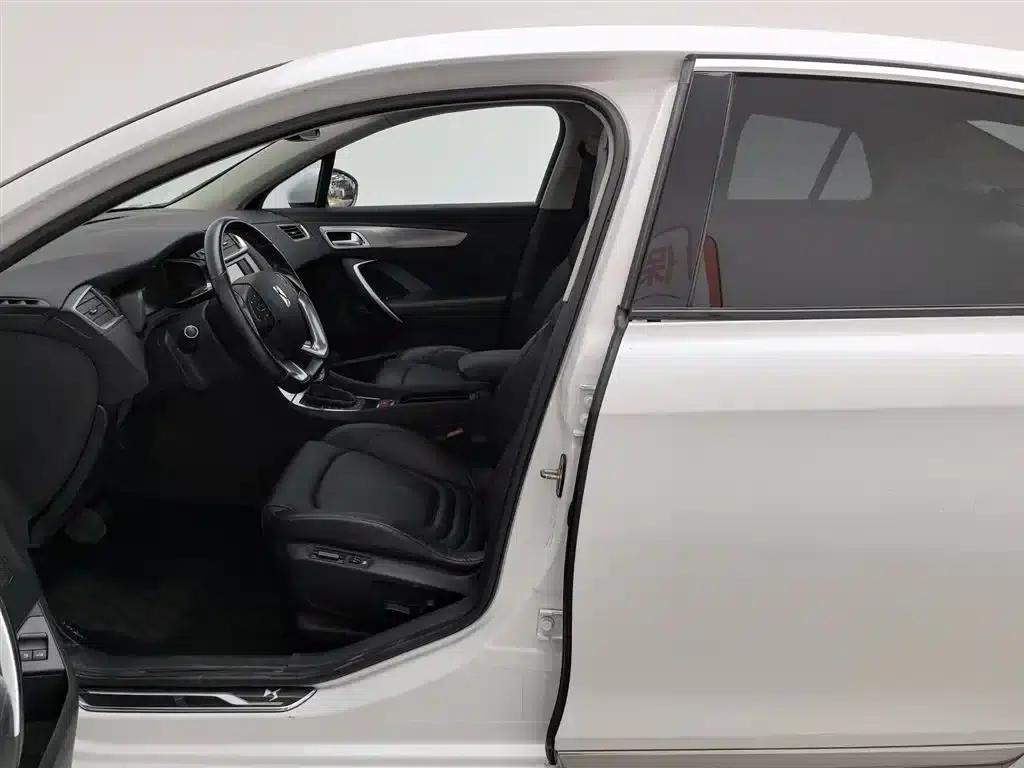 DS 5LS 2014 1.6T Luxury Edition THP160 — миниатюра 10