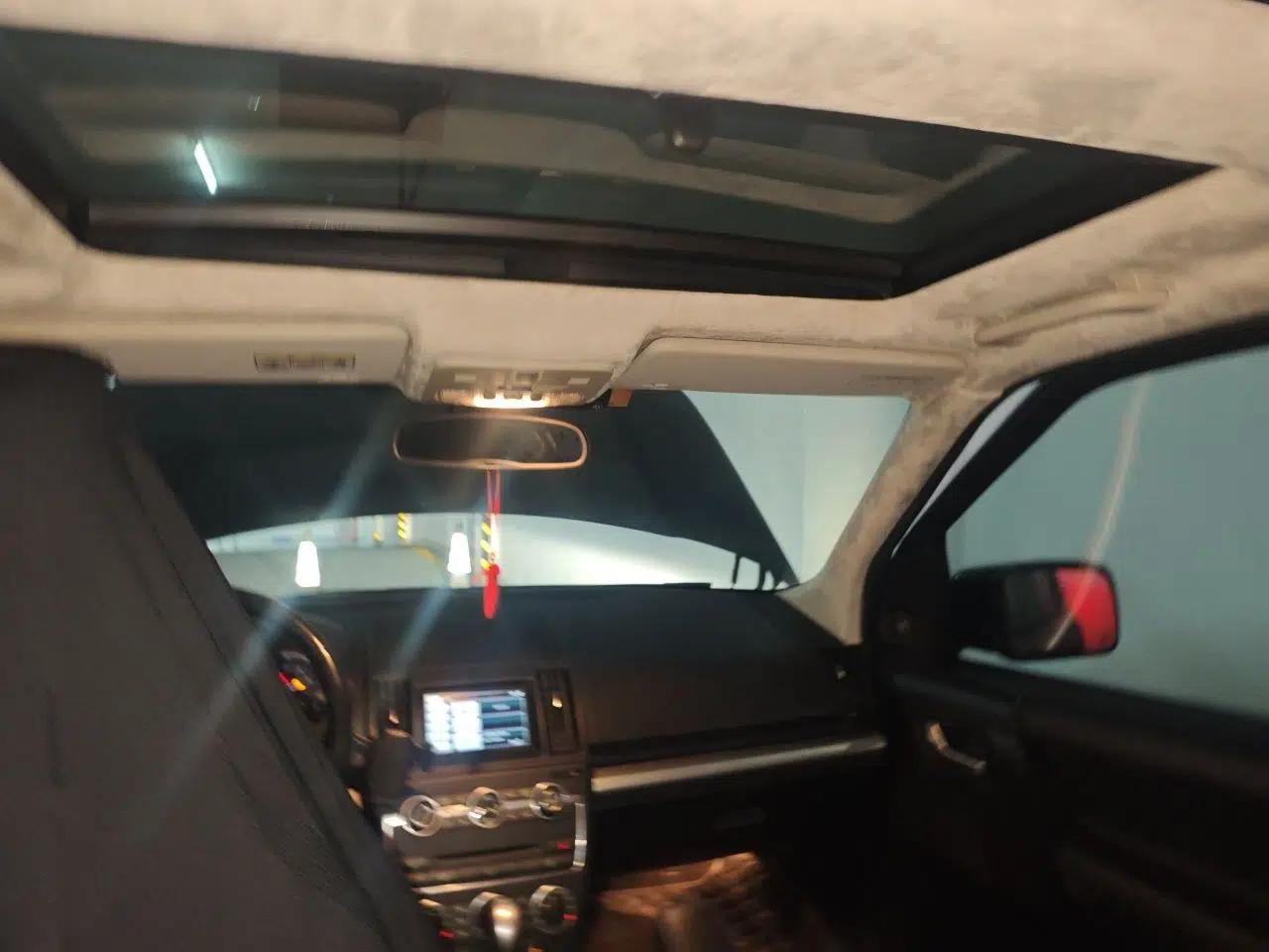 Land Rover Freelander 2 2014 2.0T Si4 SE Gasoline Version — миниатюра 19