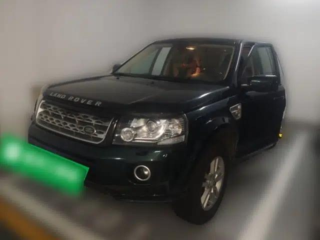 Land Rover Freelander 2 2014 2.0T Si4 SE Gasoline Version