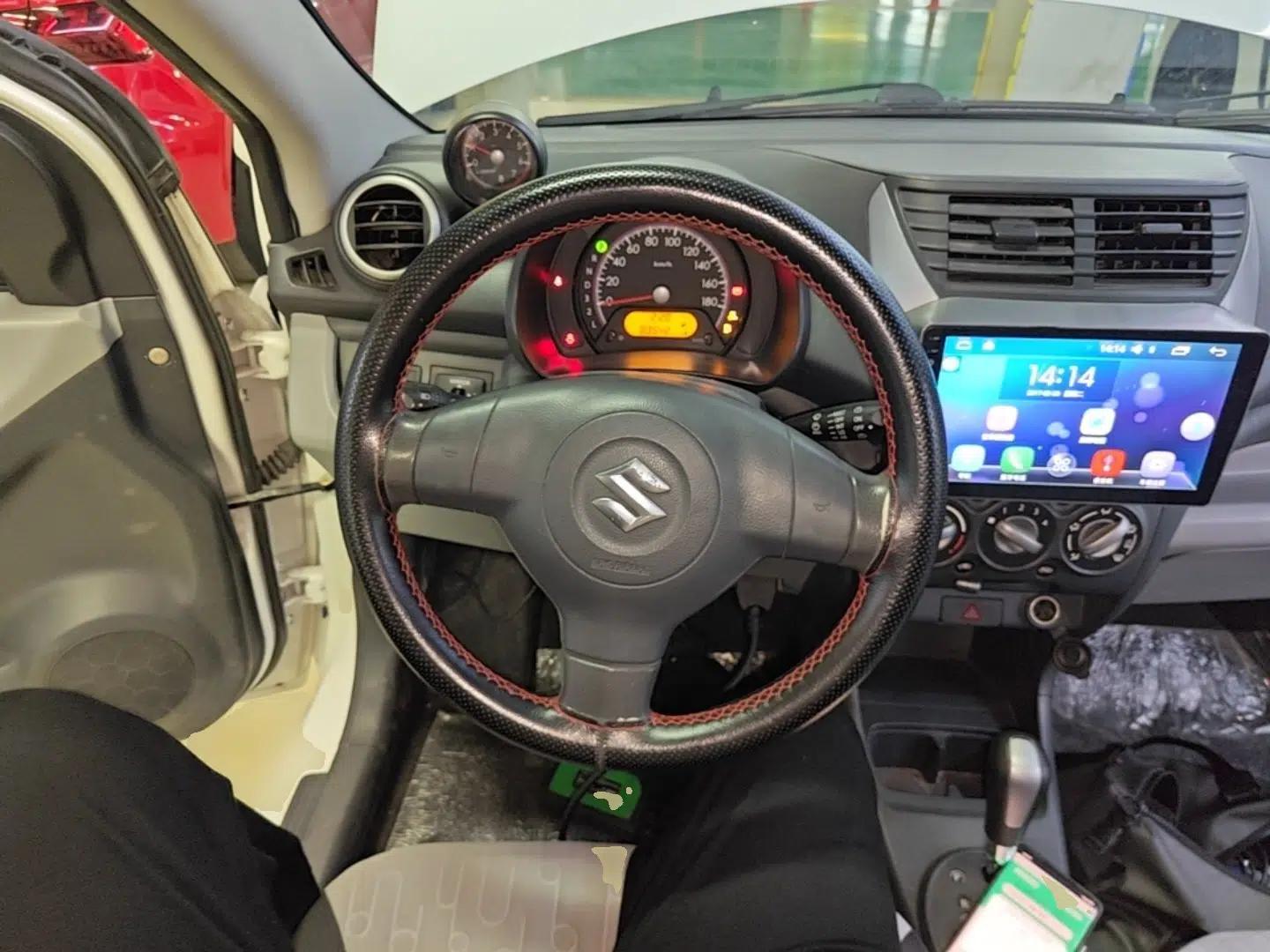 Suzuki Alto 2013 1.0L Automatic Luxury Model — миниатюра 13