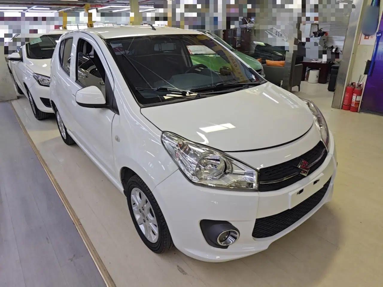 Suzuki Alto 2013 1.0L Automatic Luxury Model — миниатюра 6
