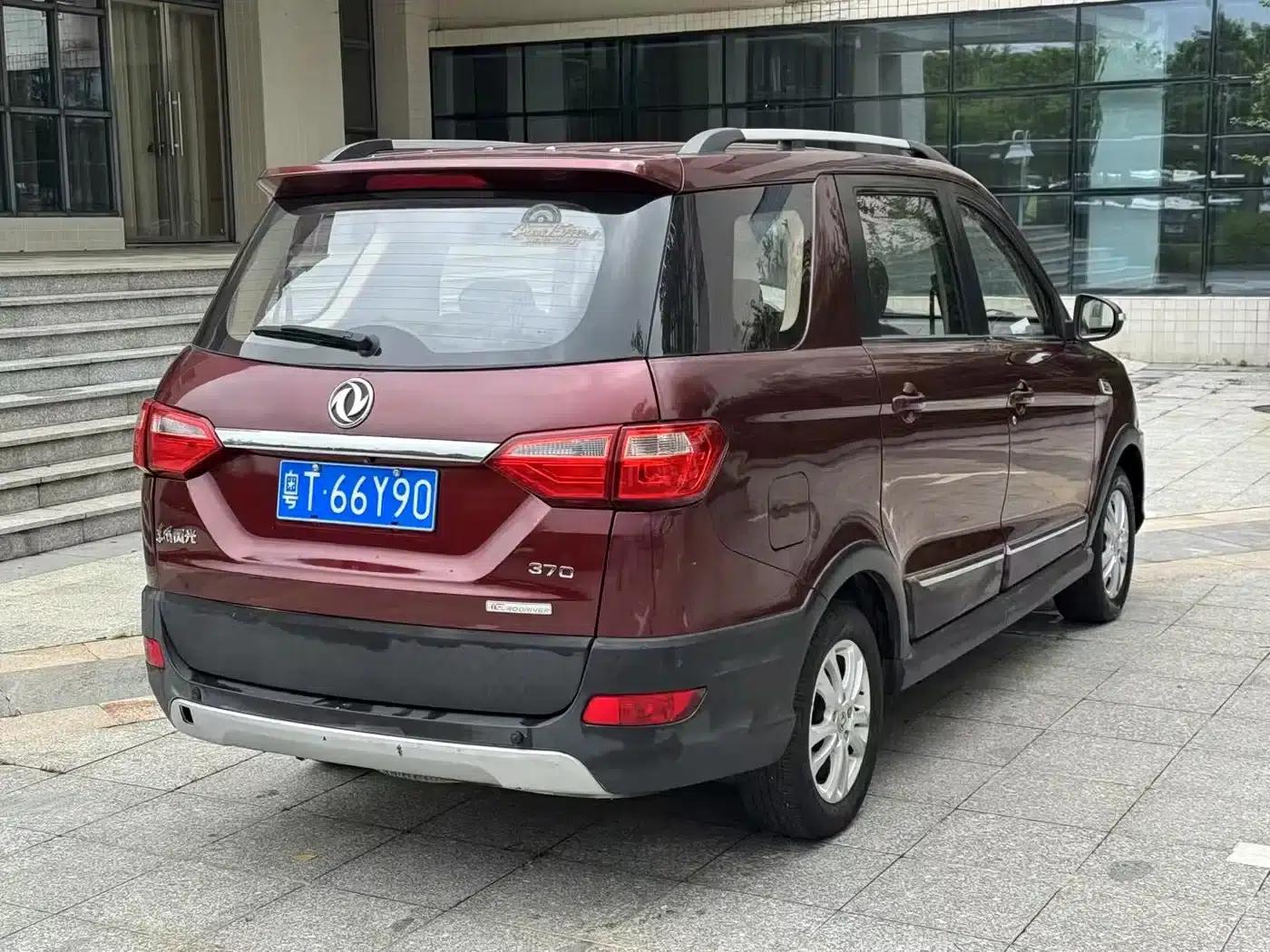 Fengguang 370 2016 Model 1.5L Manual Premium 7-Seater — миниатюра 5