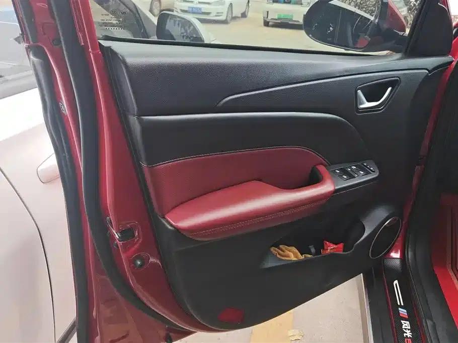 Fengguang 500 2021 Model 1.5L CVT Premium Edition — миниатюра 7