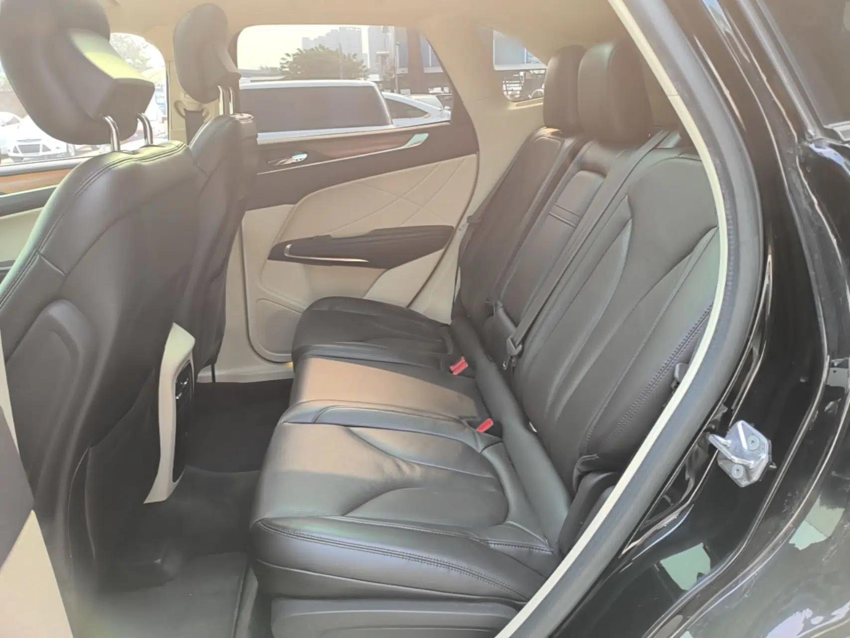 Lincoln MKC 2014 2.0T Two-Wheel-Drive Luxury Edition — миниатюра 20