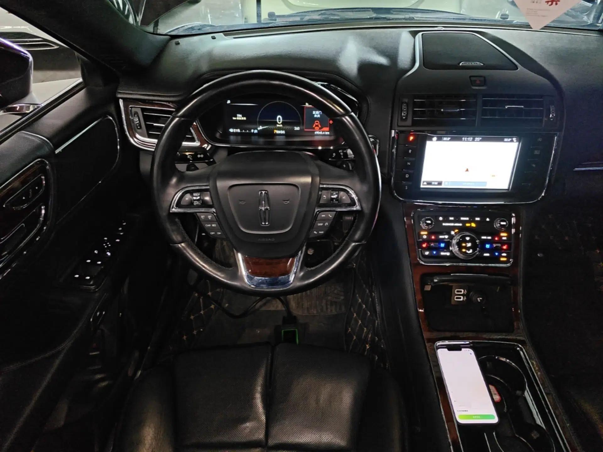 Lincoln Continental 2018 2.0T Two-Wheel Drive Luxury Edition — миниатюра 14