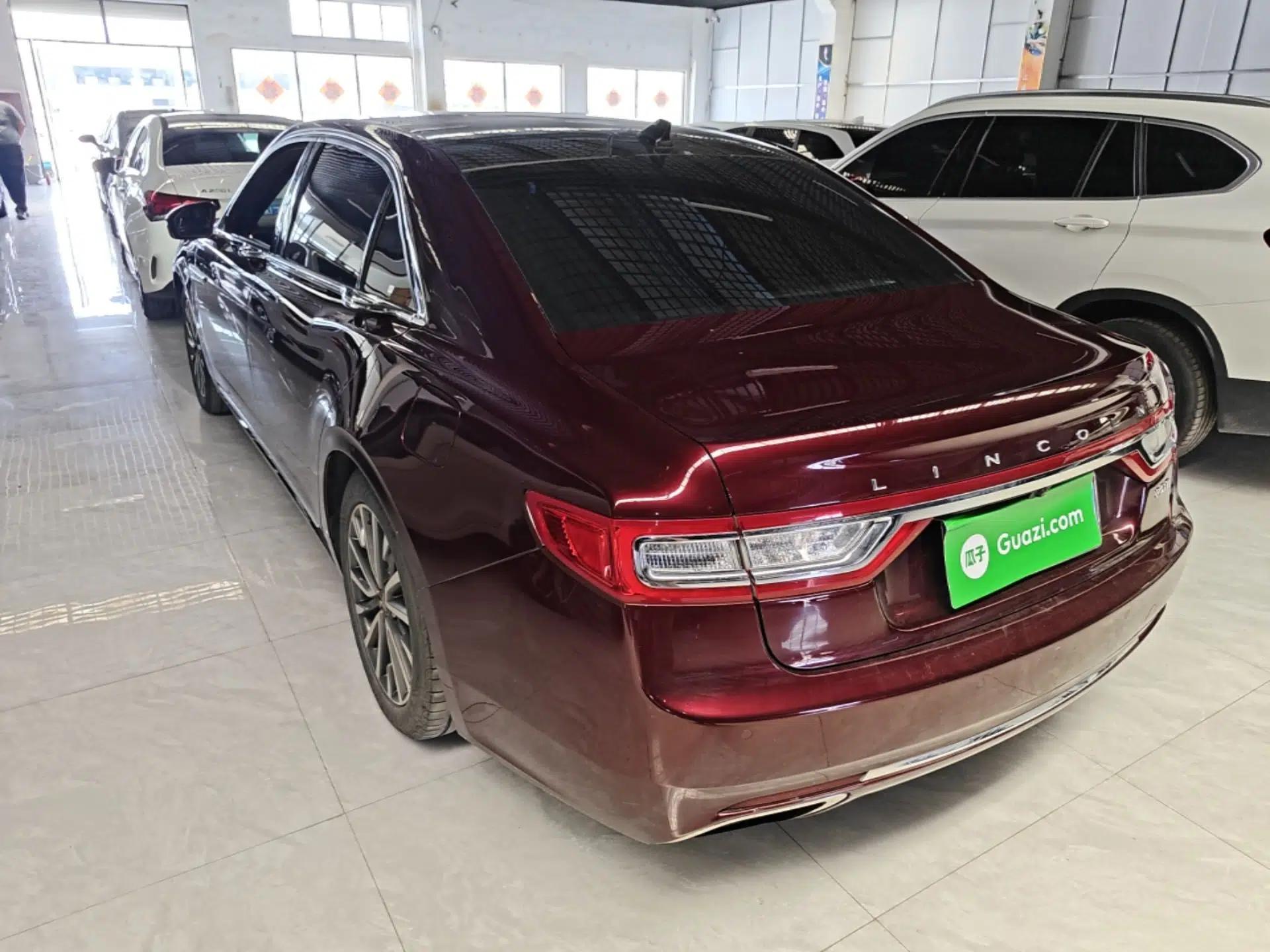 Lincoln Continental 2018 2.0T Two-Wheel Drive Luxury Edition — миниатюра 4
