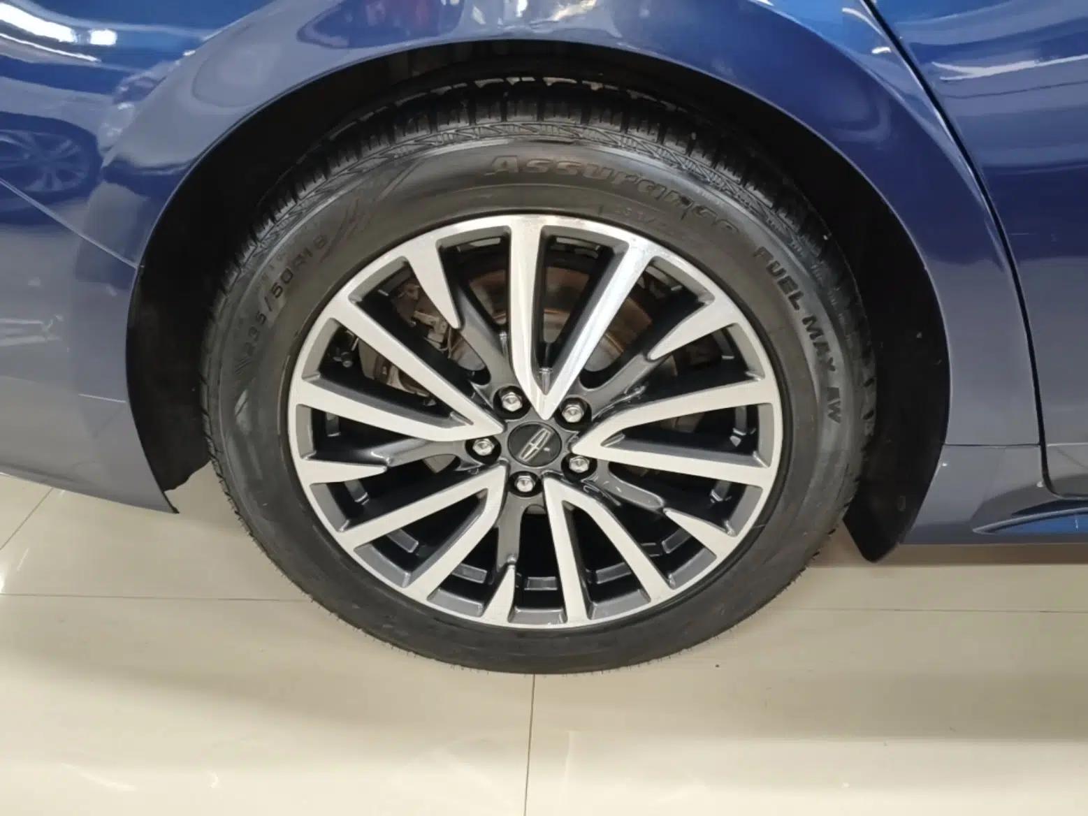 Lincoln Continental 2017 2.0T Two-Wheel-Drive Luxury Edition — миниатюра 10