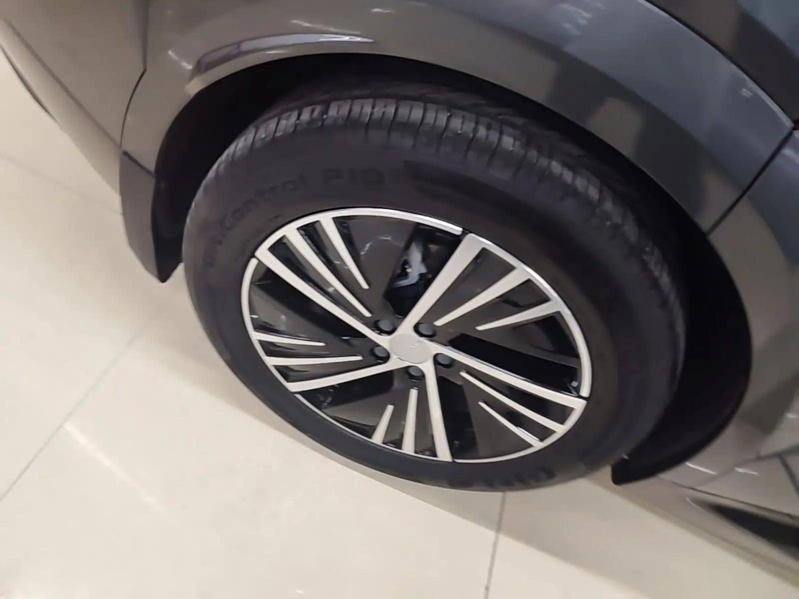 Lynk & Co 08 EM-P 2025 120km Long-Range Pro — миниатюра 10