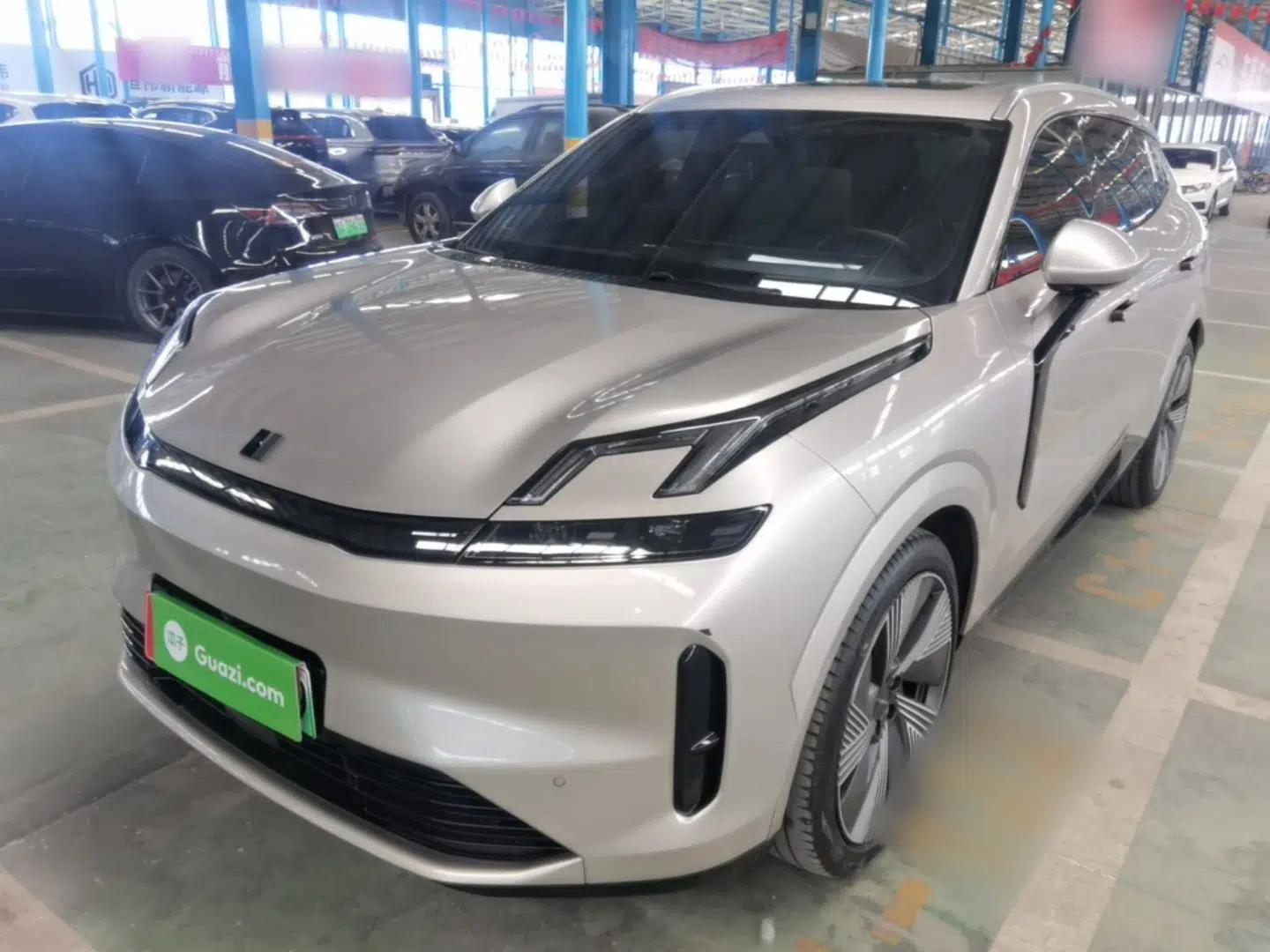 Lynk & Co 08 EM-P 2023 120km Long-Range Halo — миниатюра 1