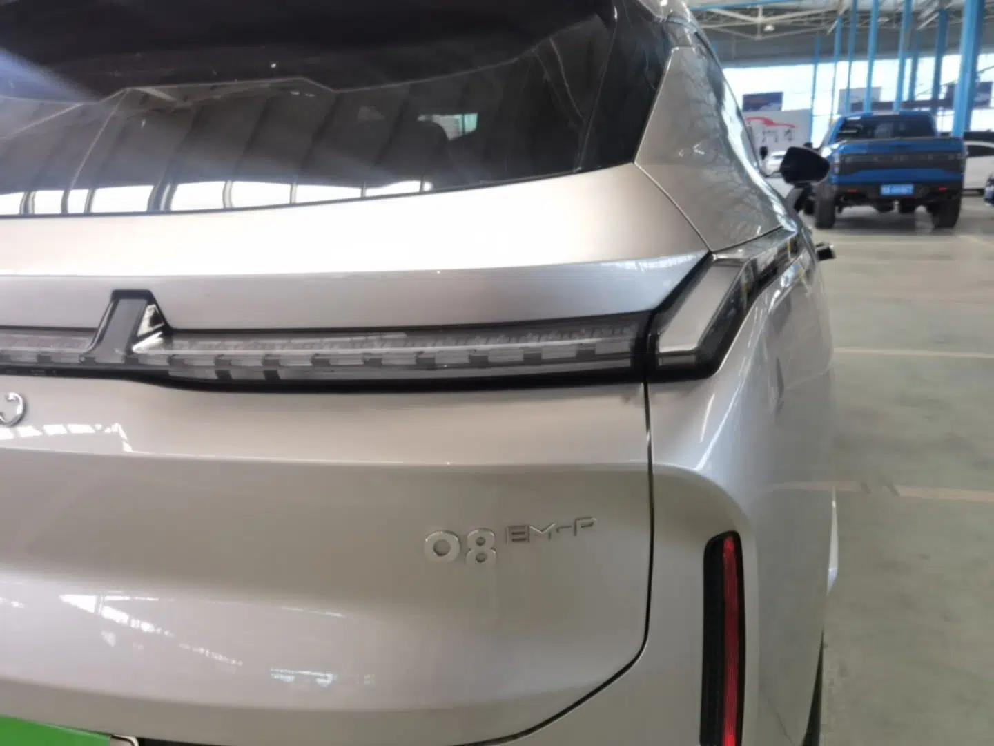 Lynk & Co 08 EM-P 2023 120km Long-Range Halo — миниатюра 8