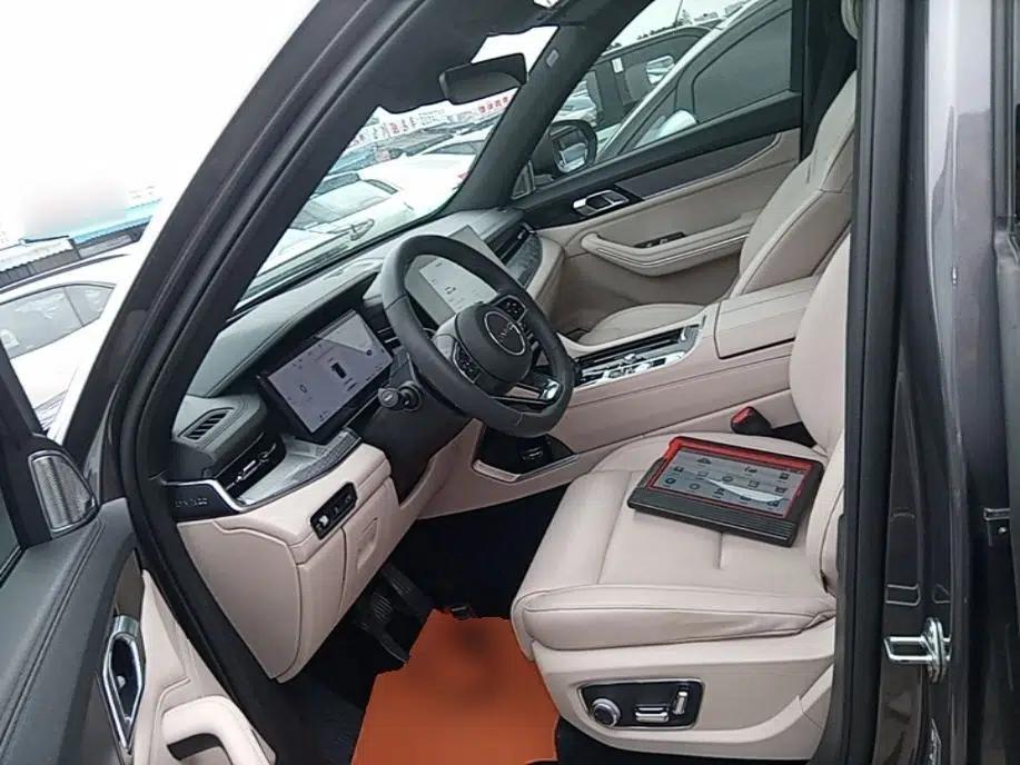 Lynk & Co 09 EM-P 2024 2.0TD EM-P Four-Wheel Drive HALO Six-Seater — миниатюра 18