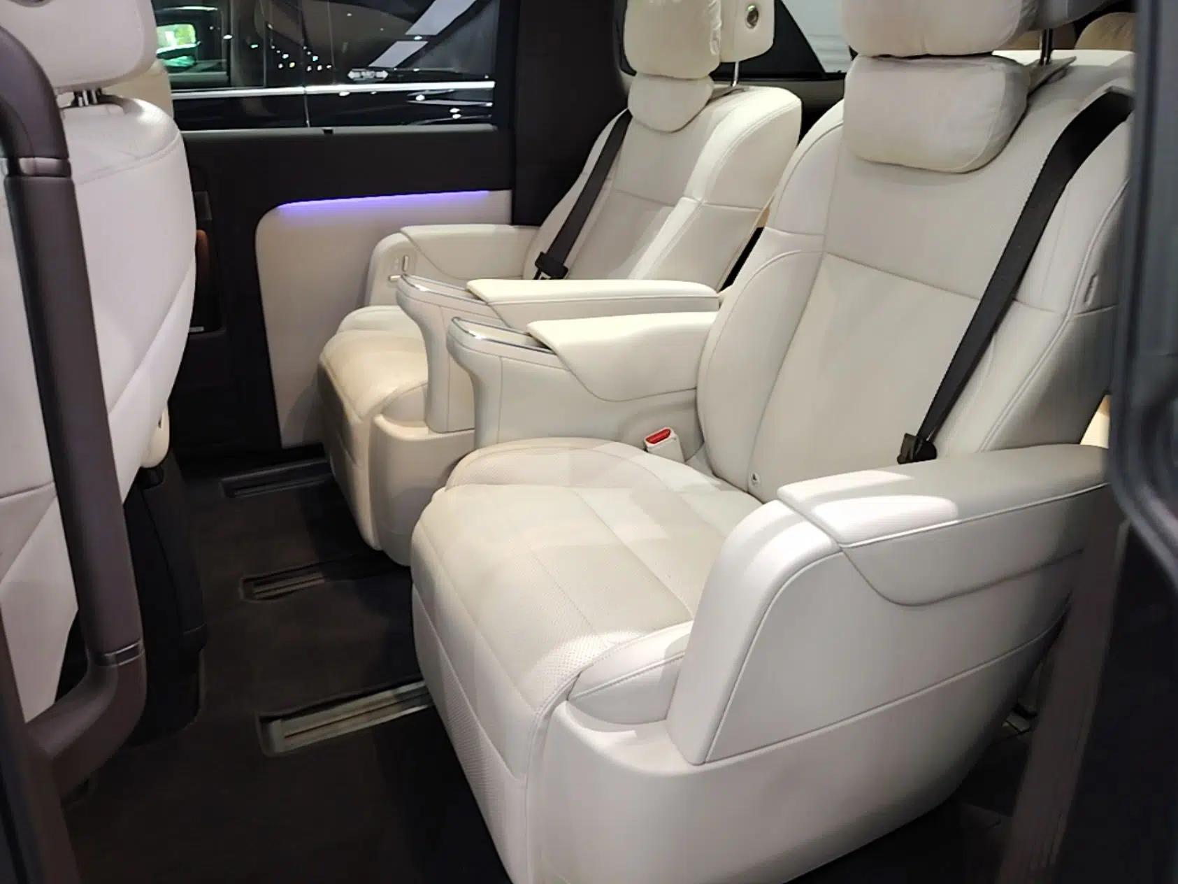 Li Auto MEGA 2024 Ultra Model — миниатюра 20