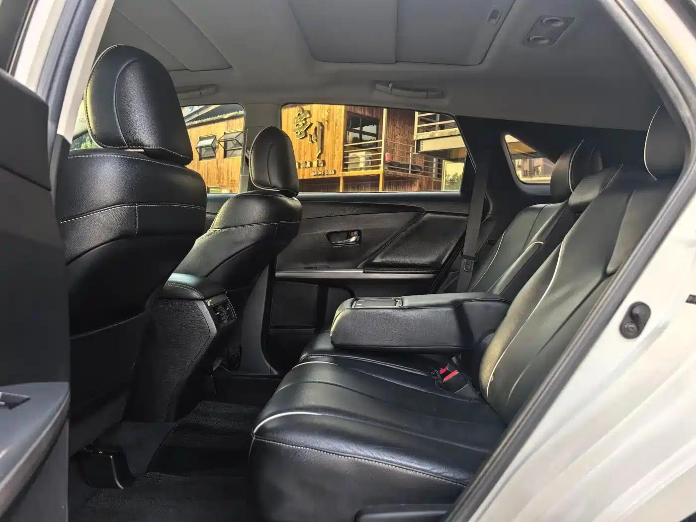 Imported 2013 Venza 2.7L 2WD Luxury Edition — миниатюра 8