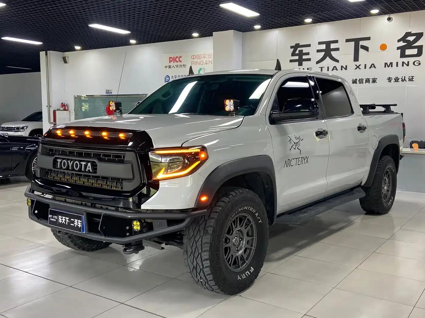 2014 Tundra 5.7L 1794 Edition — миниатюра 1