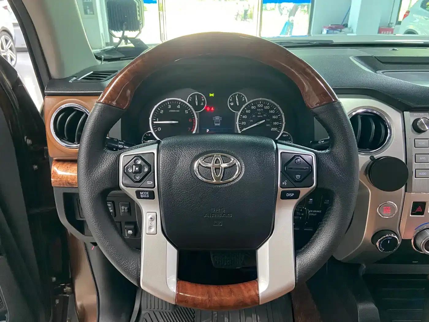 2014 Tundra 5.7L 1794 Edition — миниатюра 13
