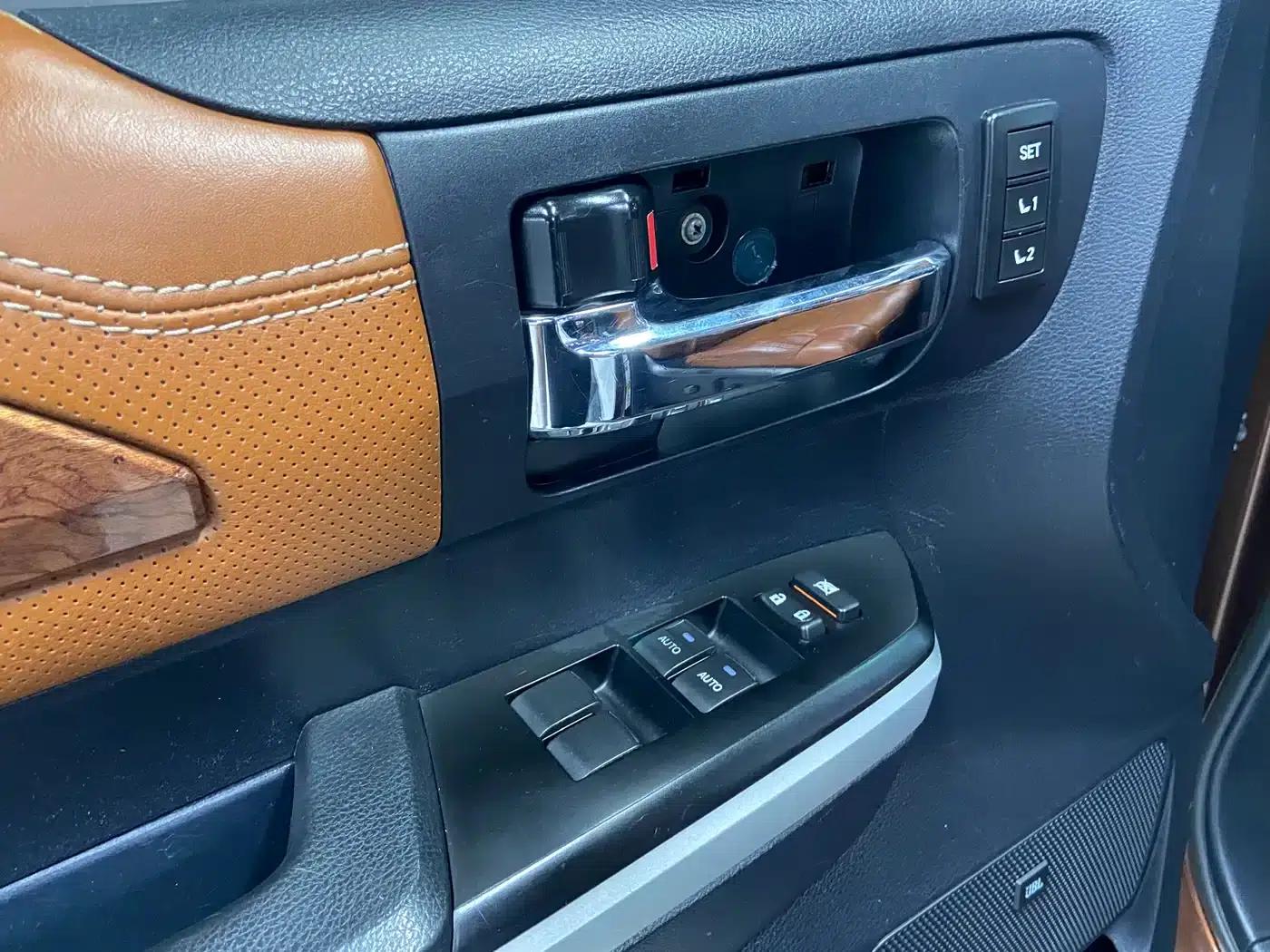 2014 Tundra 5.7L 1794 Edition — миниатюра 14