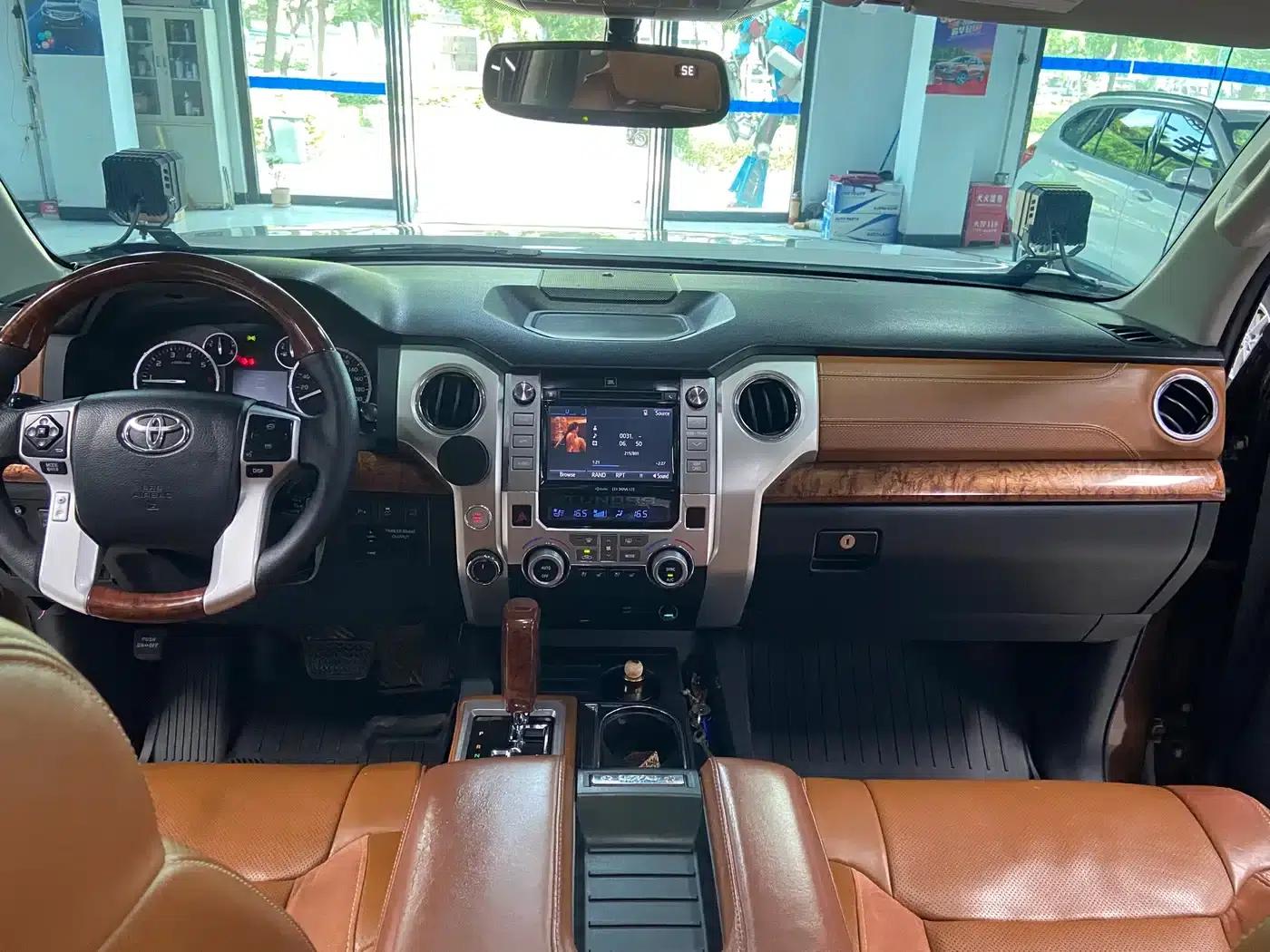 2014 Tundra 5.7L 1794 Edition — миниатюра 9