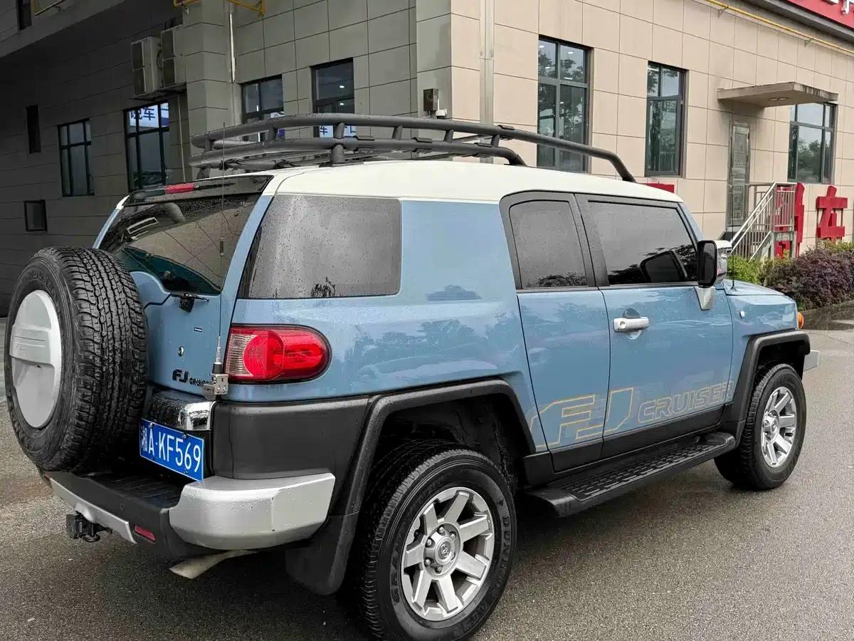 2018 FJ Cruiser 4.0L Middle East Edition — миниатюра 4