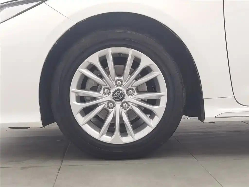 2021 Avalon 2.0L Premium Edition — миниатюра 17