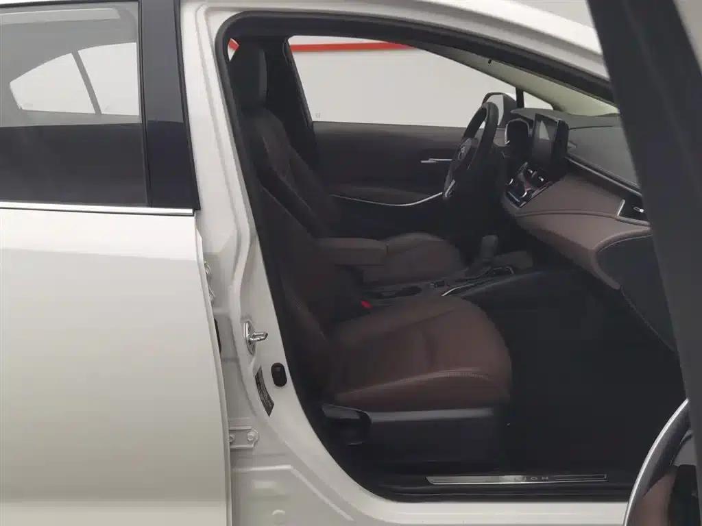2021 Avalon 2.0L Premium Edition — миниатюра 23