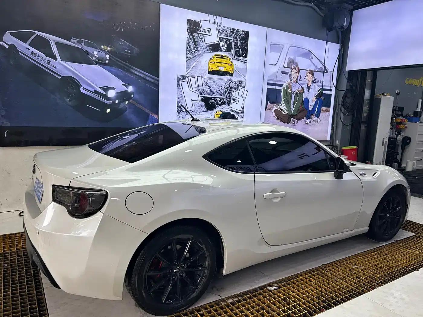 Toyota 86 2013 2.0L Automatic Luxury — миниатюра 9
