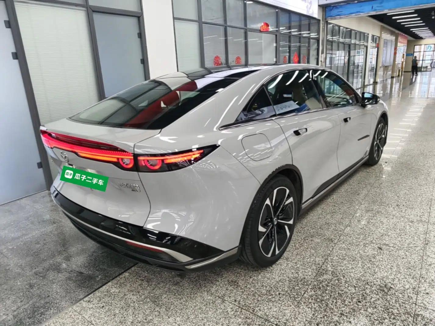 Mazda EZ-6 2024 Pure Electric 600 ZhiZun Edition — миниатюра 6