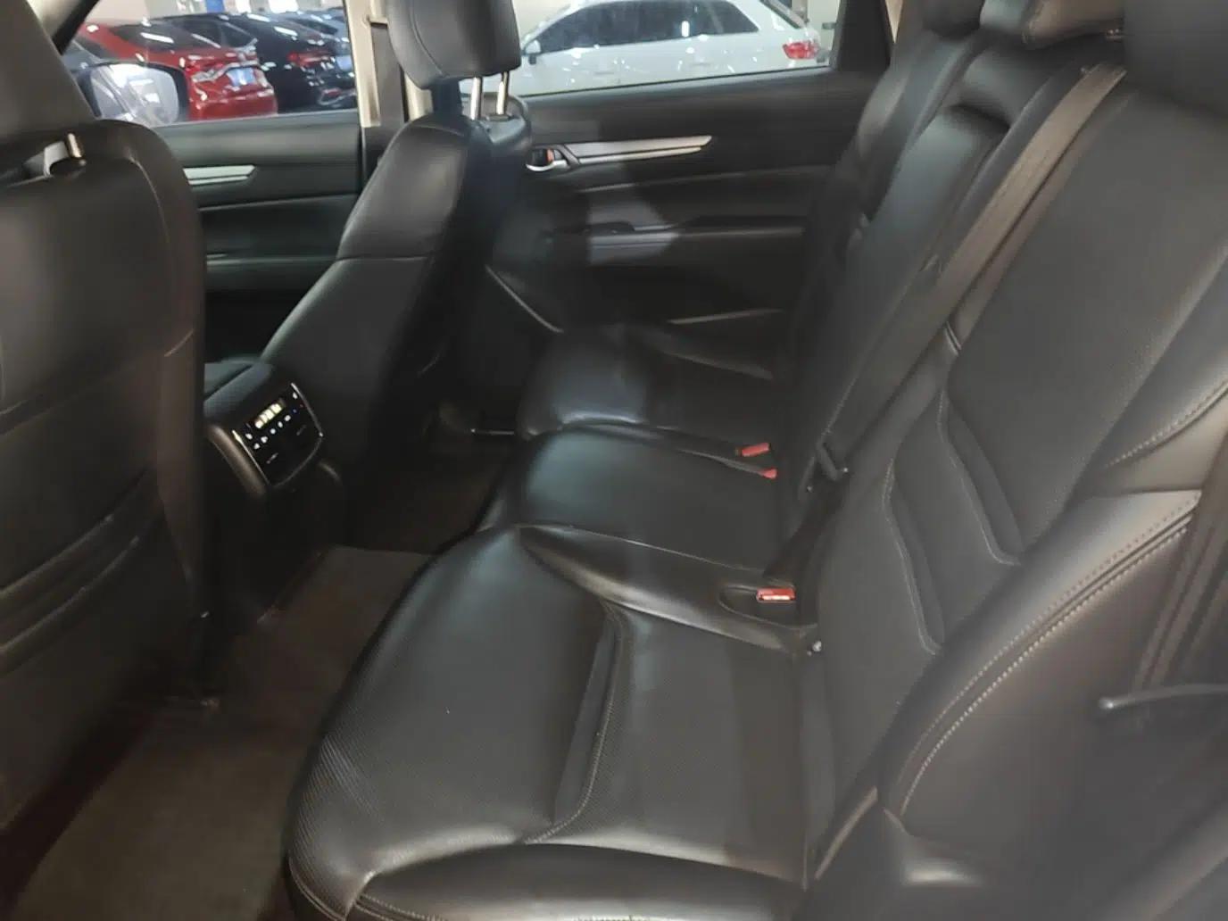 Mazda CX-8 2019 2.5L Two-Wheel Drive Prestige Version — миниатюра 19