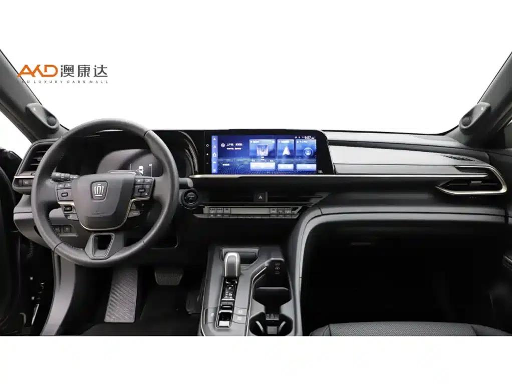 2023 Toyota Crown SportCross 2.5L SportCross HEV 2WD Premium Edition — миниатюра 5