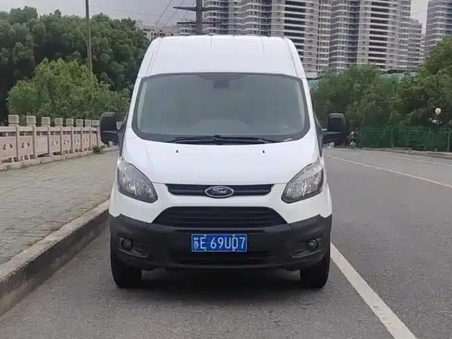 Ford Transit 2019 2.0T Diesel Multi-functional Commercial Vehicle, Central Wheelbase, Central Roof, 6 Seats, National VI Emission Standard — миниатюра 2