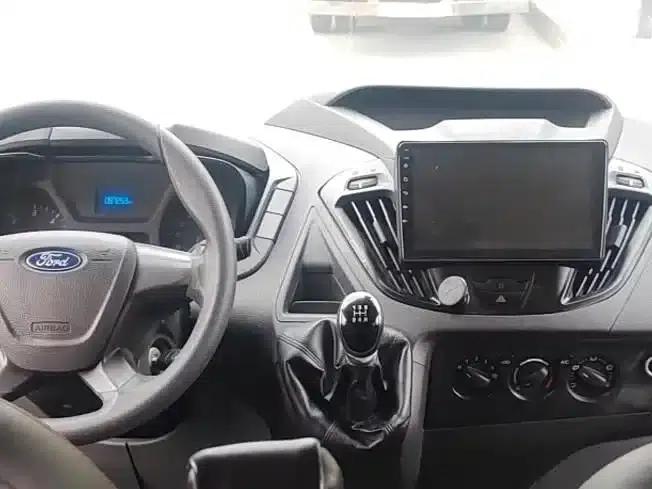 Ford Transit 2019 2.0T Diesel Multi-functional Commercial Vehicle, Central Wheelbase, Central Roof, 6 Seats, National VI Emission Standard — миниатюра 9