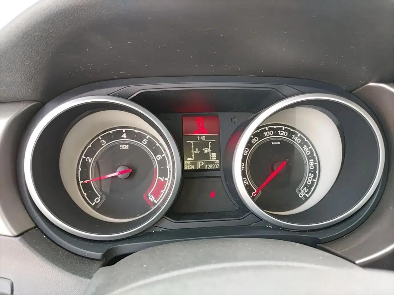 MG GS 2015 1.5TGI TST Elite Edition — миниатюра 15