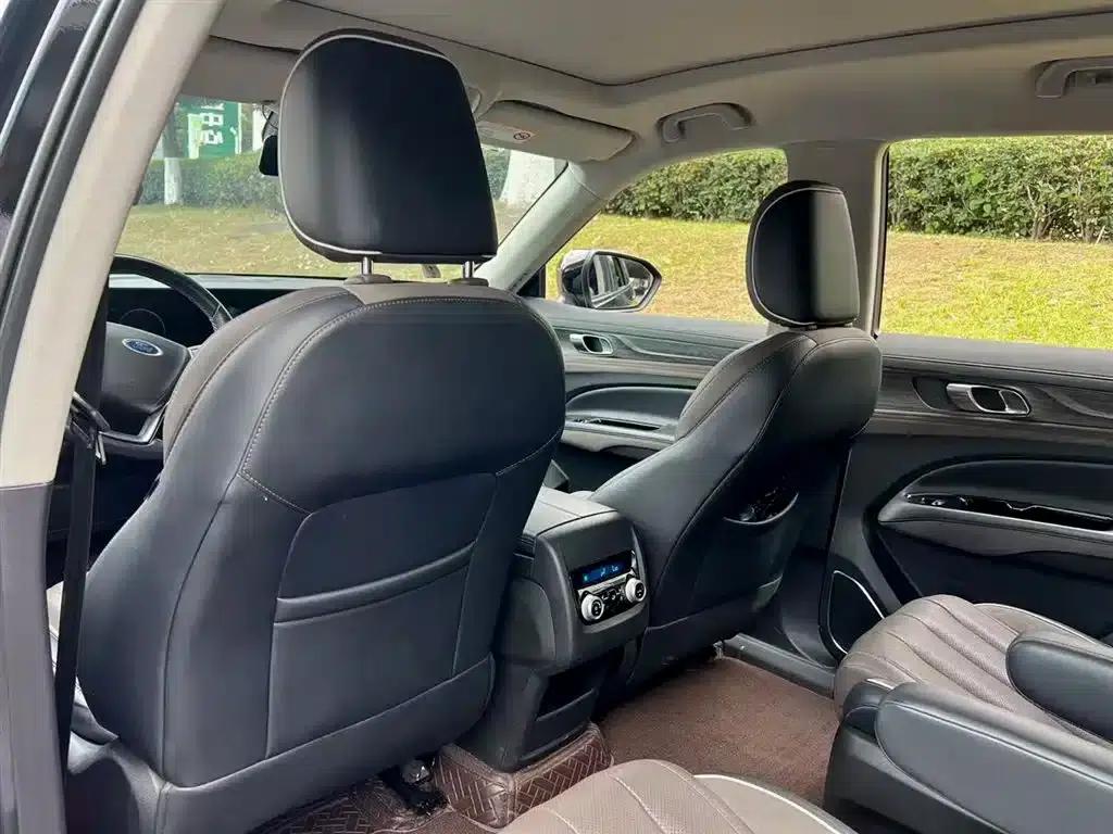 Lingyu 2023 EcoBoost 225 Premium 7-seater (2/2/3 seats) — миниатюра 9