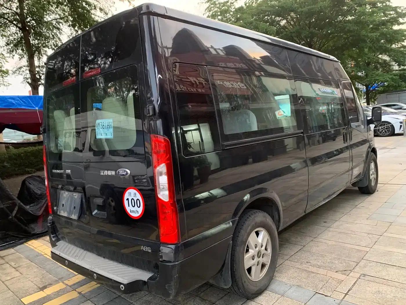 New Generation Ford Transit 2016 2.2T Long Wheelbase 15-Seat Mid-Roof Luxury Model — миниатюра 4