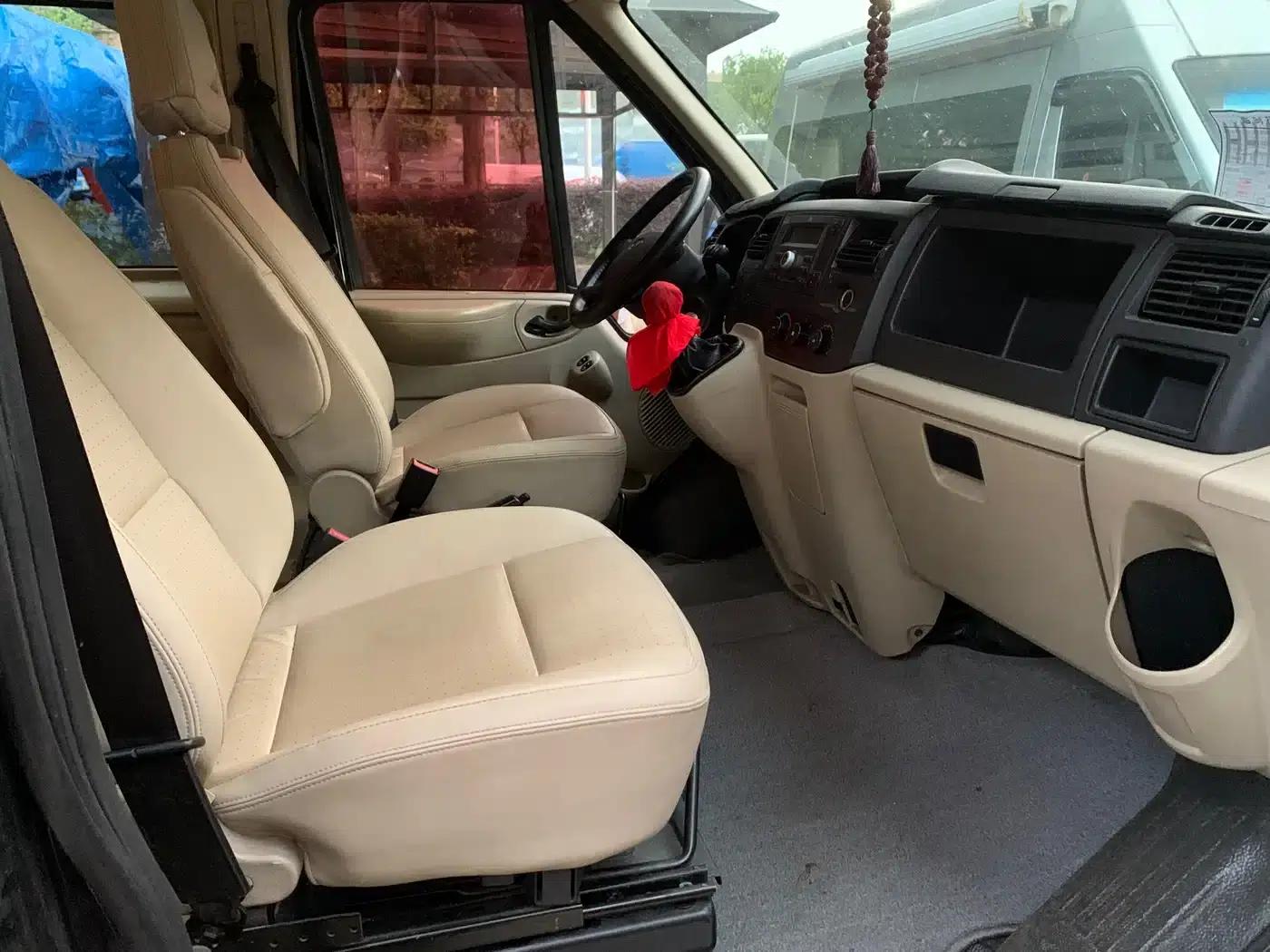 New Generation Ford Transit 2016 2.2T Long Wheelbase 15-Seat Mid-Roof Luxury Model — миниатюра 5