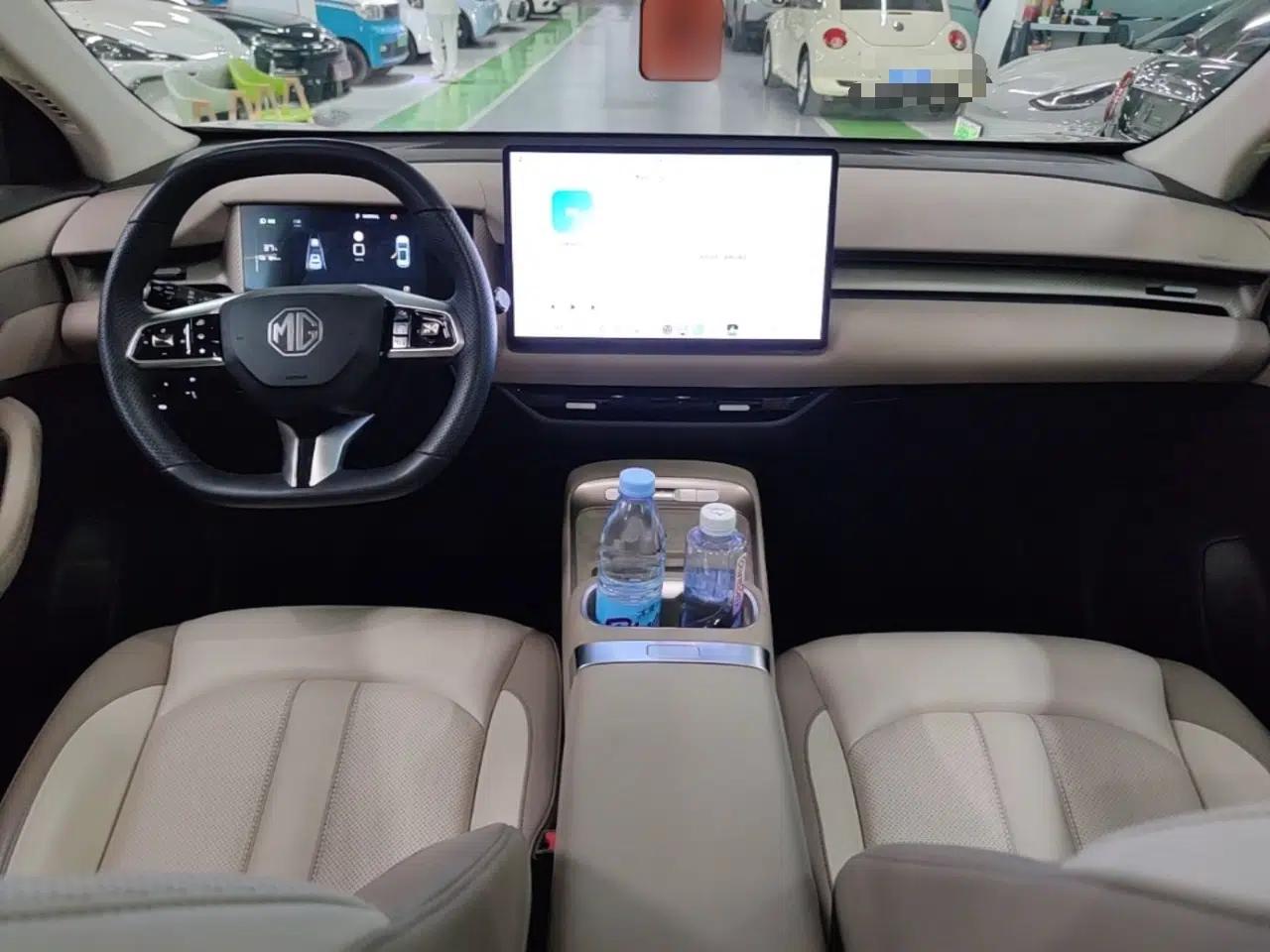 MG ES5 2025 525max Rear-Drive Intelligent Driving Version — миниатюра 13