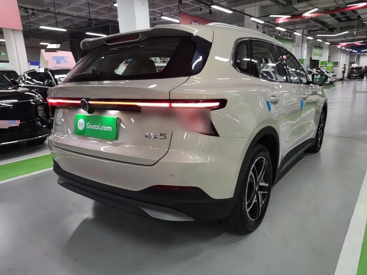 MG ES5 2025 525max Rear-Drive Intelligent Driving Version — миниатюра 6